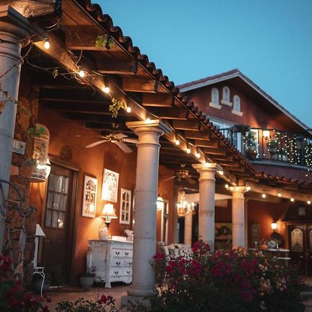 Vina Calabria Bed & Breakfast Valle de Guadalupe Bagian luar foto