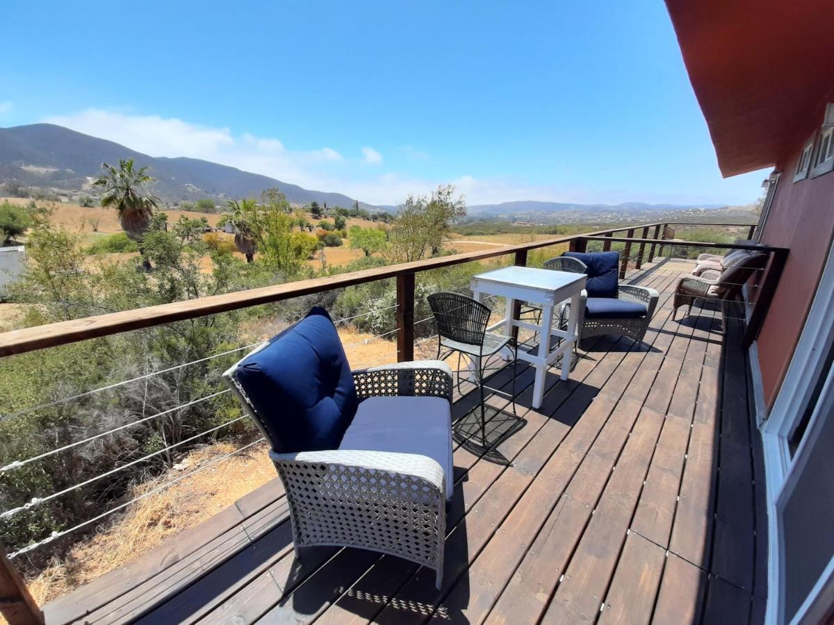 Vina Calabria Bed & Breakfast Valle de Guadalupe Bagian luar foto