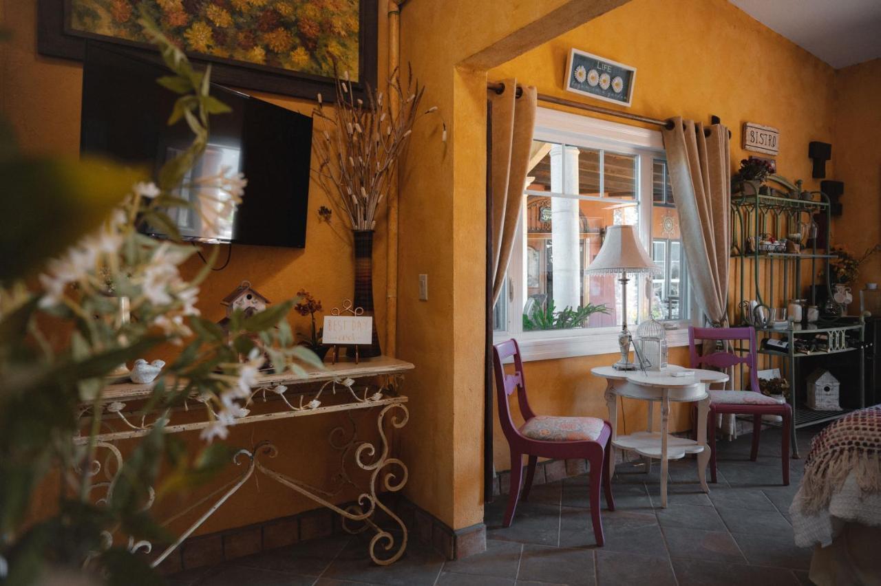 Vina Calabria Bed & Breakfast Valle de Guadalupe Bagian luar foto