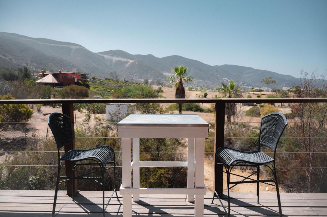 Vina Calabria Bed & Breakfast Valle de Guadalupe Bagian luar foto