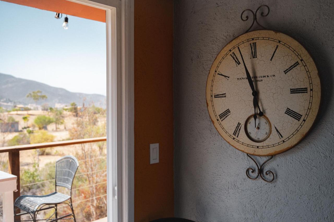 Vina Calabria Bed & Breakfast Valle de Guadalupe Bagian luar foto