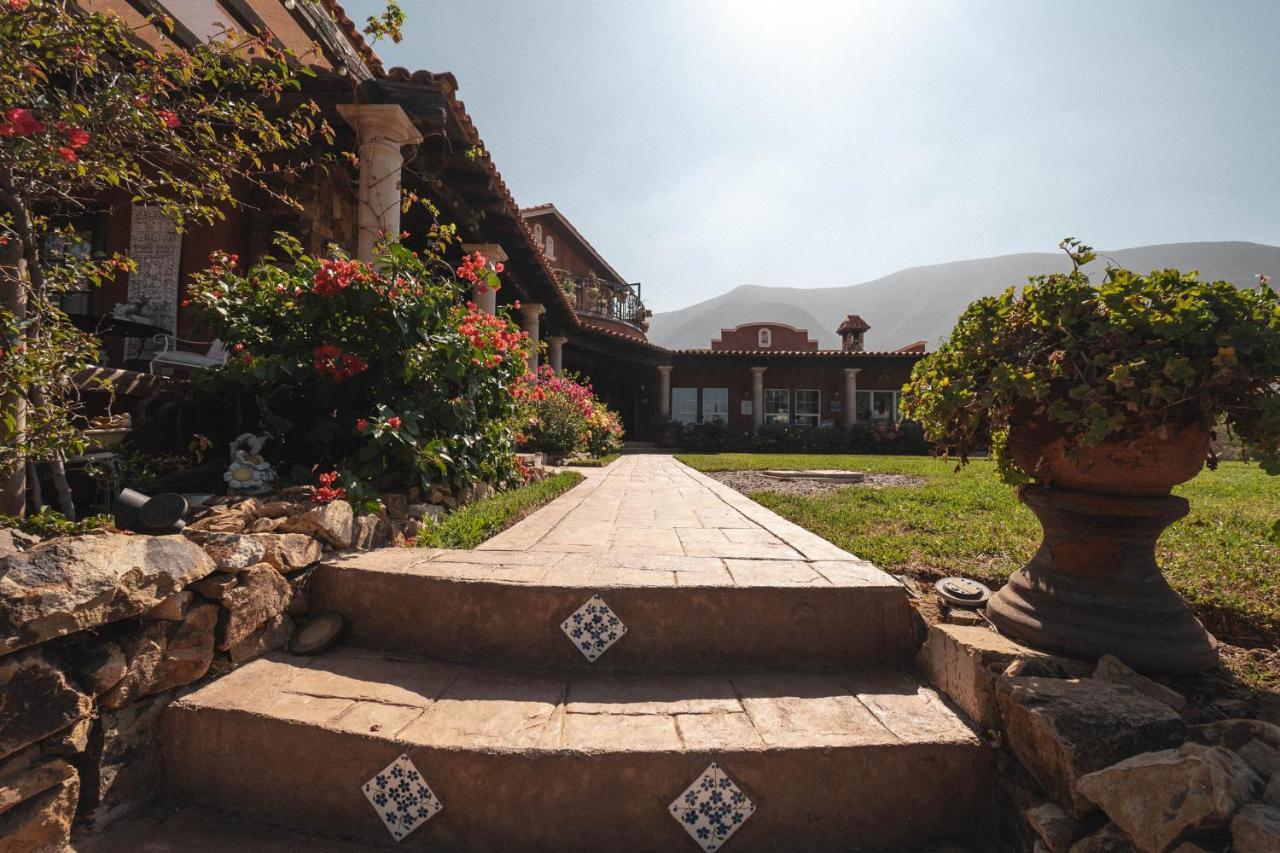 Vina Calabria Bed & Breakfast Valle de Guadalupe Bagian luar foto