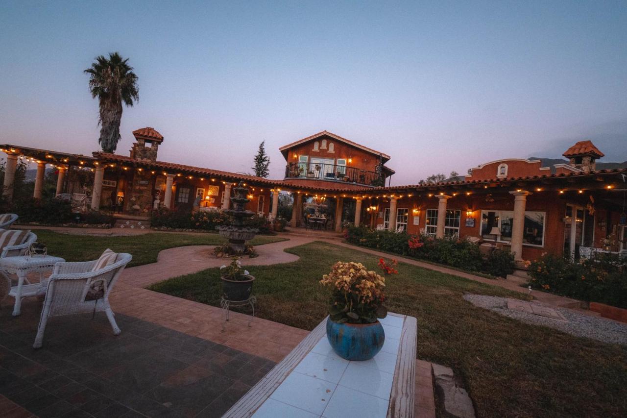 Vina Calabria Bed & Breakfast Valle de Guadalupe Bagian luar foto